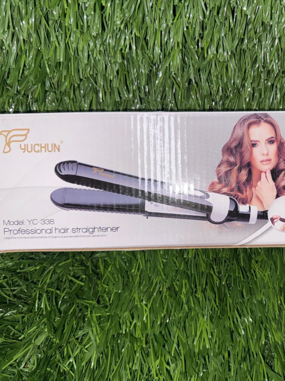 YUCHUN PROFESSIONAL HAIR STRAIGHTENER